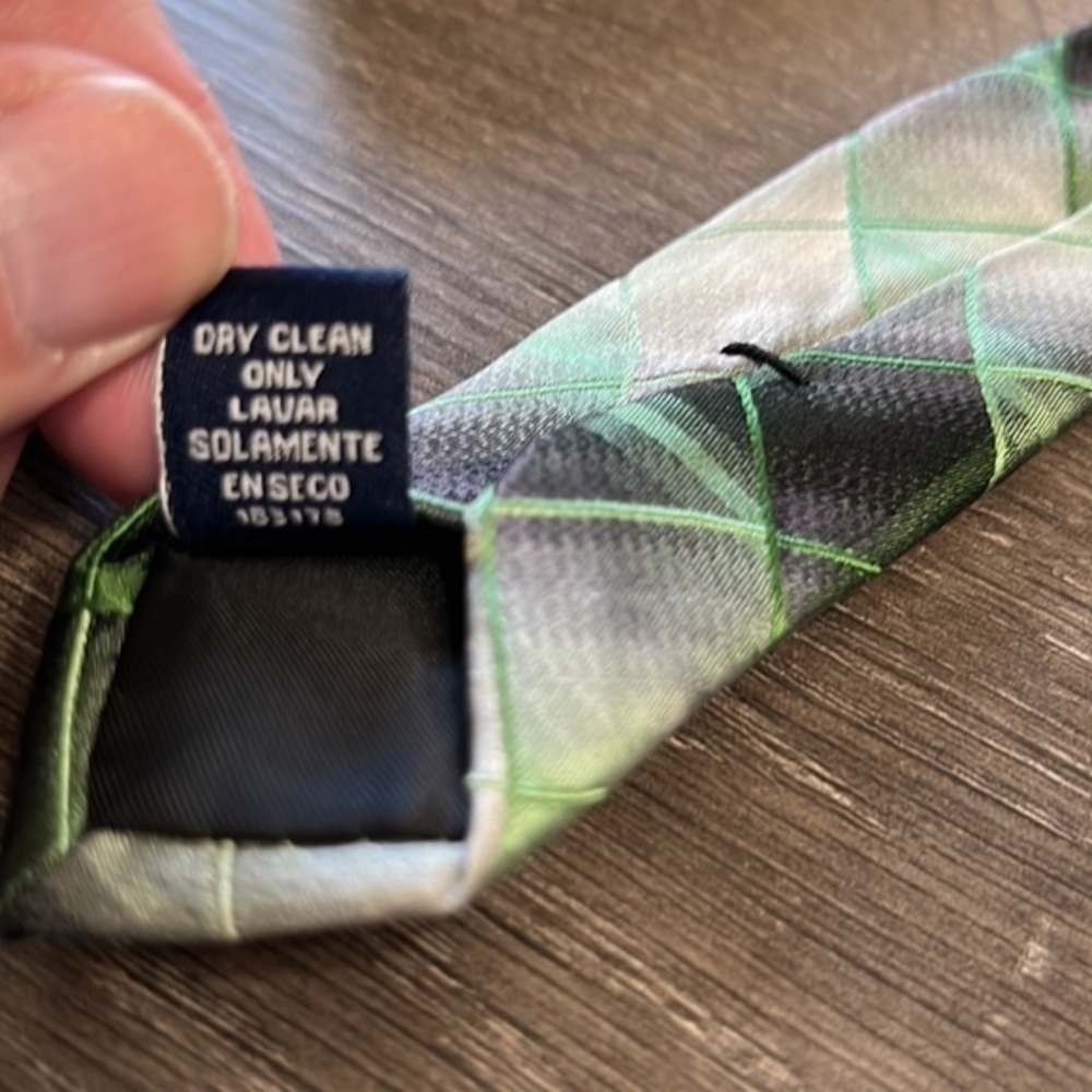 Stafford Performance Silk Necktie Lt. Green Gray - Picture 5 of 5